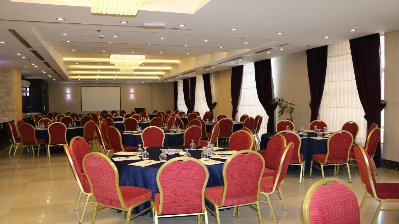 Olive Tree Amman Hotel Kültér fotó